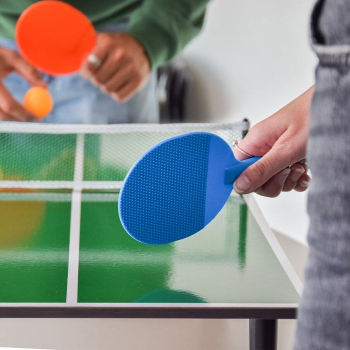 Mesa de ping-pong en miniatura