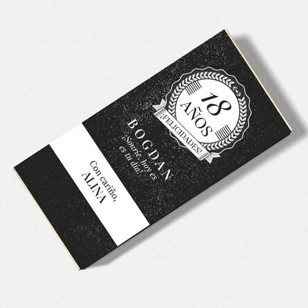 Chocolate personalizado con texto: «Feliz cumpleaños»