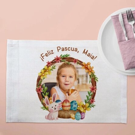 Portaplatos personalizado con una foto y un texto: ¡Feliz Pascua!