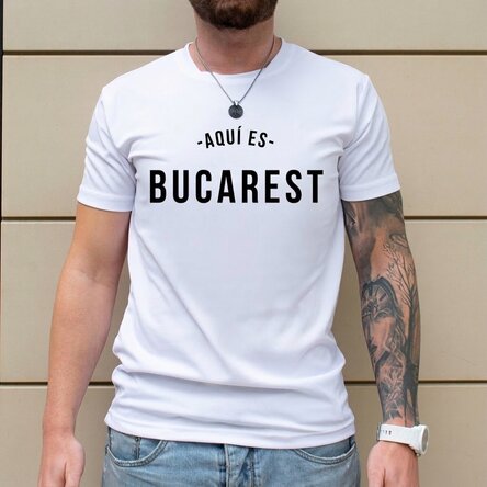 Camiseta deportiva personalizada en la parte delantera con un mensaje