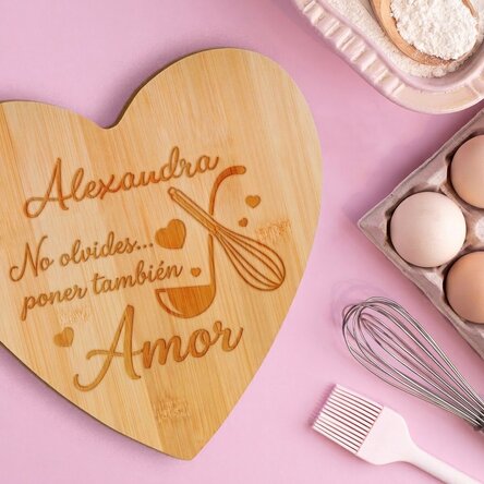Cortador con forma de corazón personalizado con nombre - Amor