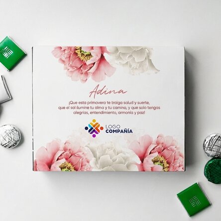 Caja de bombones personalizada con logotipo y mensaje - Hermosa primavera