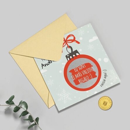 Tarjeta rasca y gana personalizada con mensaje navideño