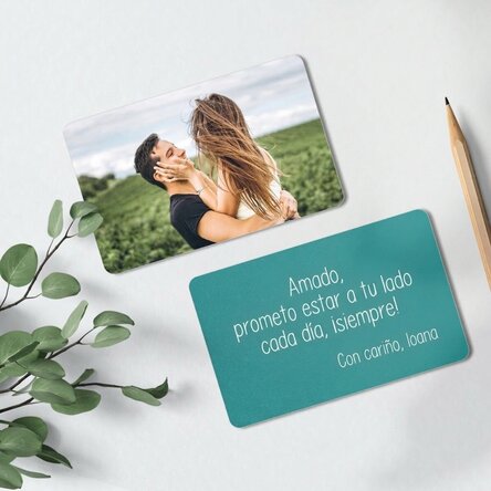 Tarjeta de aluminio personalizada por ambas caras con una foto y un mensaje