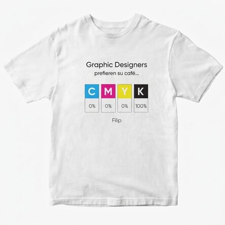 Camiseta de algodón personalizada con un mensaje para diseñadores gráficos