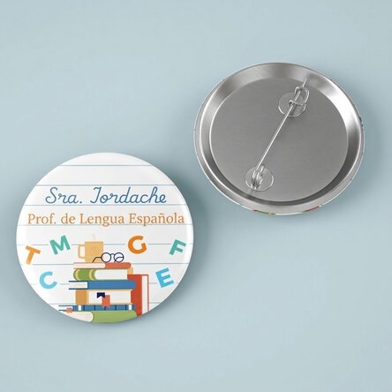 Insignia personalizada con texto: «Profesor de rumano»