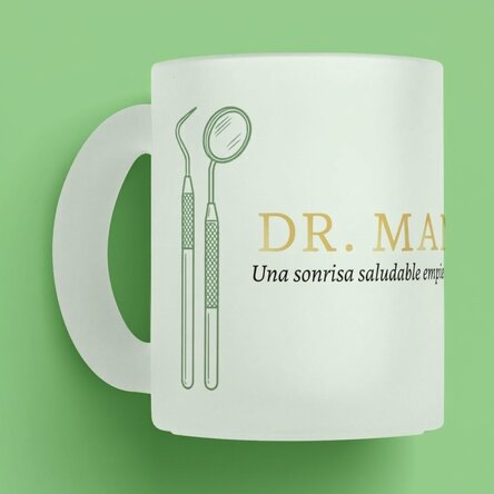 Taza personalizada con texto - Golden Dentist