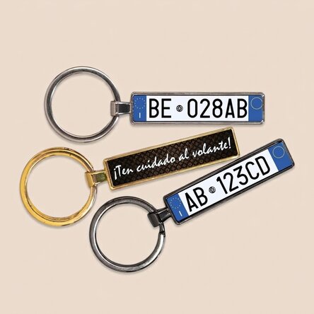 Llavero personalizado con matrícula de coche de Italia