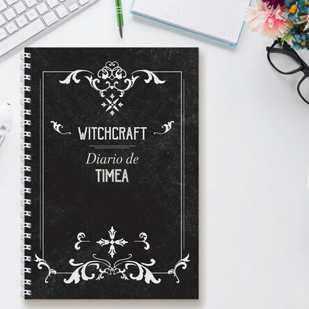 Cuaderno personalizado con el texto «Witchcraft»