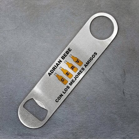 Abrecervejas personalizado con texto: «Drink with best friends»