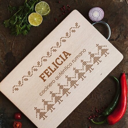Tabla de cortar personalizada - Auténticamente rumana