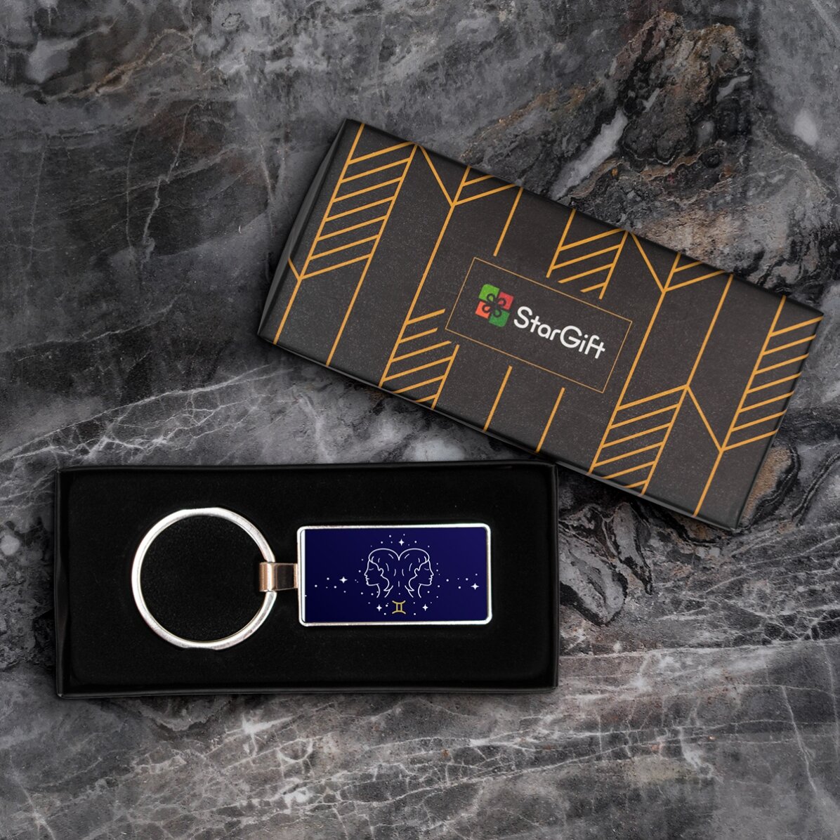 Llavero personalizado con texto y signo del zodiaco: Géminis