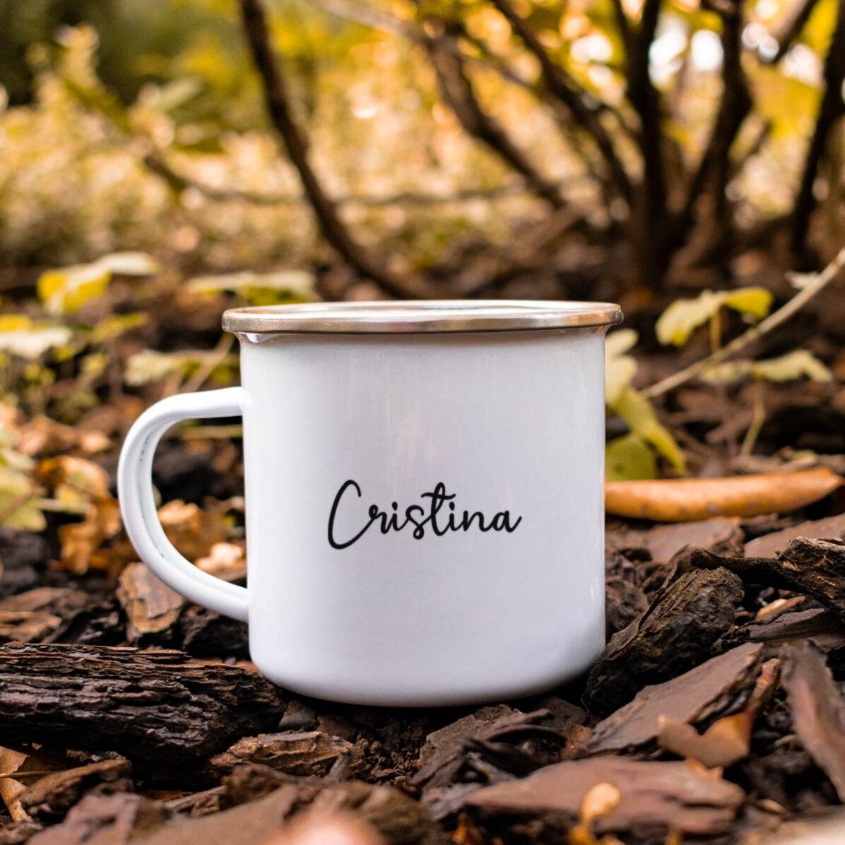 Taza metálica esmaltada con la inscripción «I love fall»