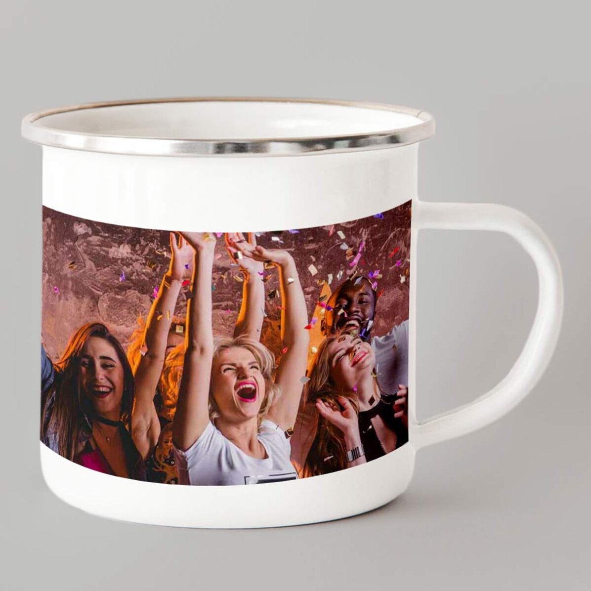 Taza metálica esmaltada personalizada con una foto en formato horizontal