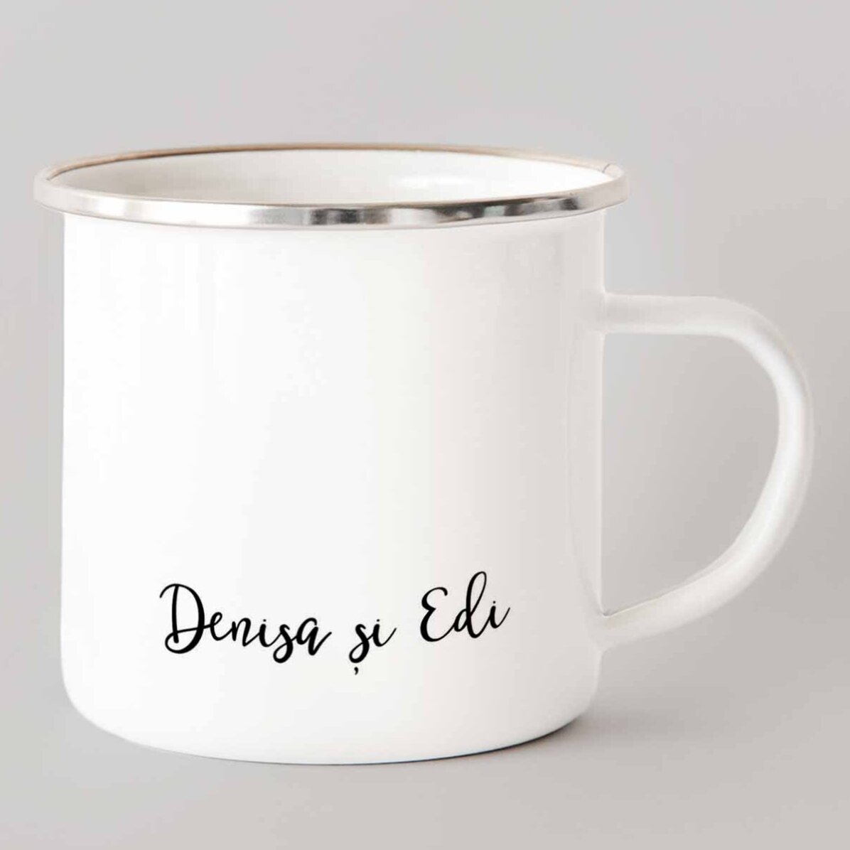 Taza metálica esmaltada personalizada con foto y texto - Modelo «corazón»