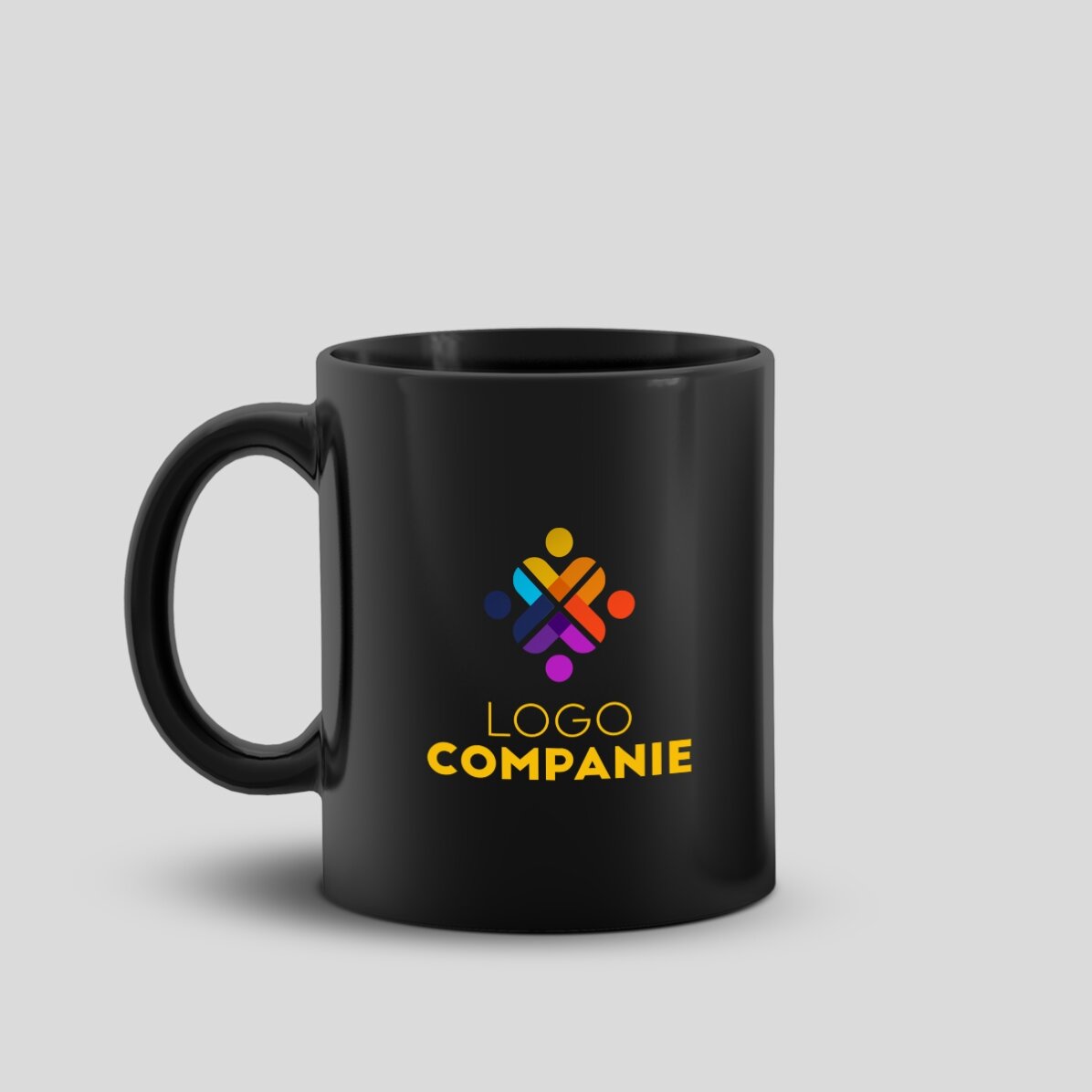 Taza personalizada con logotipo en ambos lados - fondo negro
