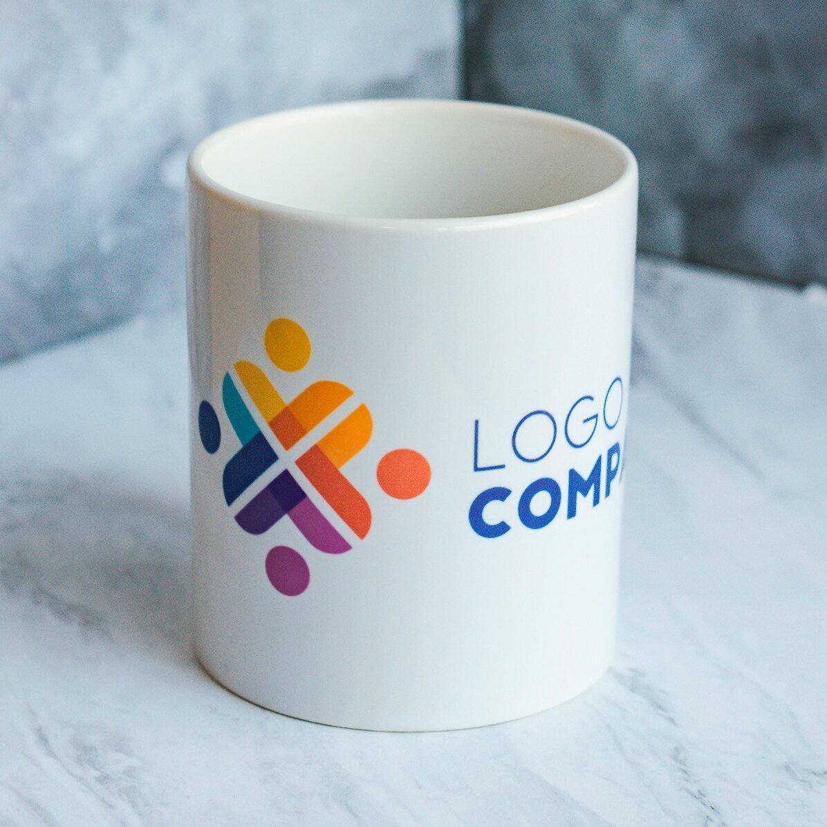 Taza personalizada con logotipo