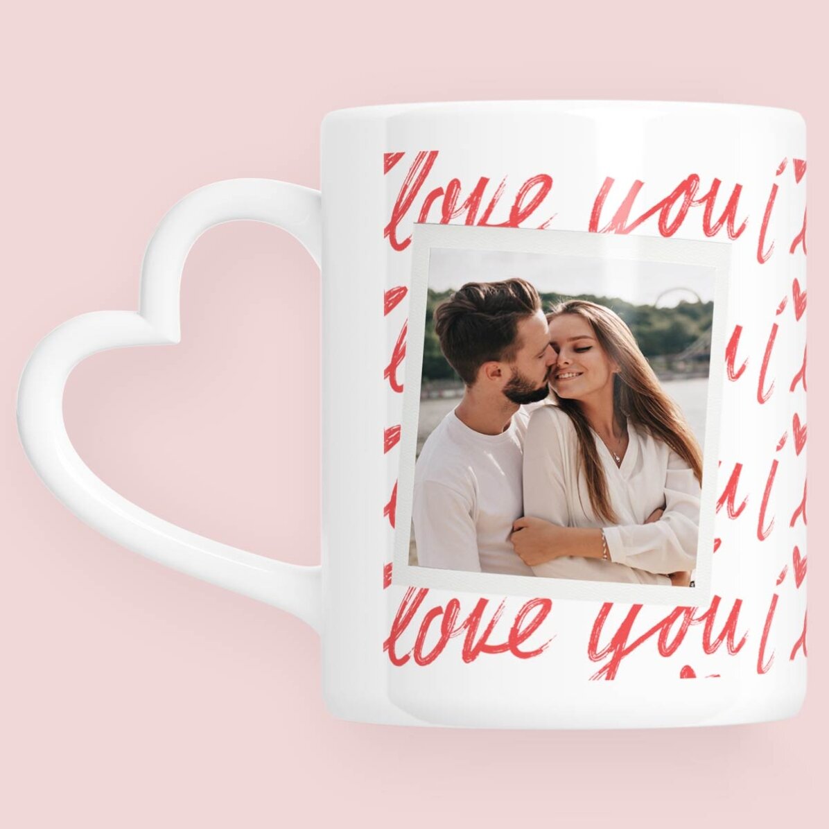 Taza personalizada con foto y texto - ¡Te quiero! - modelo con asa en forma de corazón