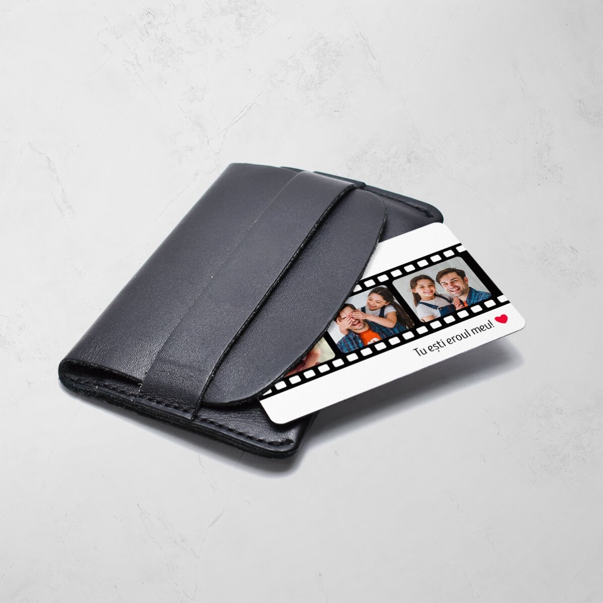 Tarjeta de aluminio personalizada por ambas caras con 3 fotos y un mensaje