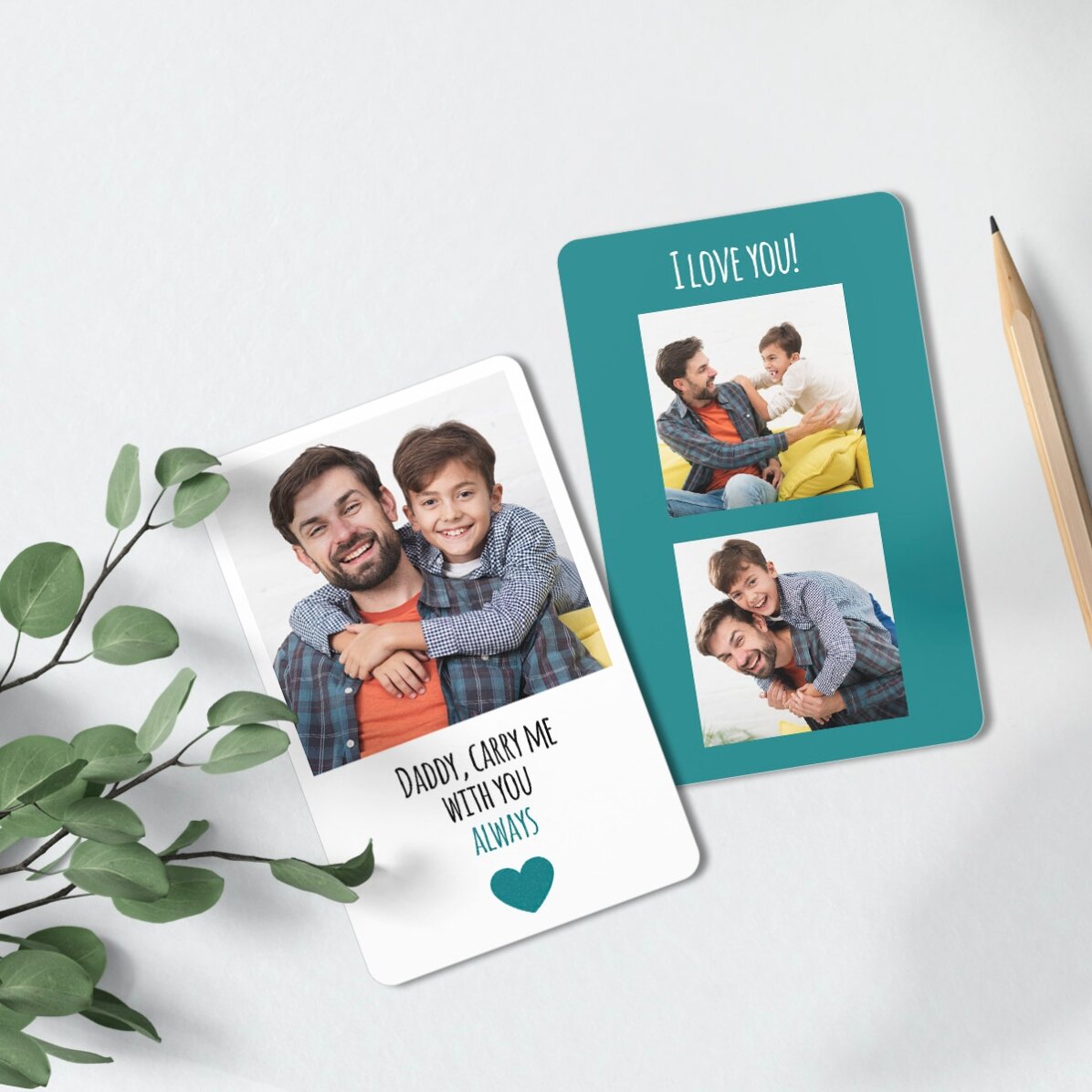 Tarjeta de aluminio personalizada por ambas caras con 3 fotos y un mensaje