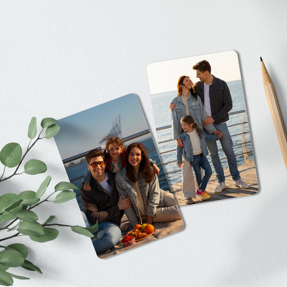 Tarjeta de aluminio personalizada por ambas caras con fotos en formato vertical