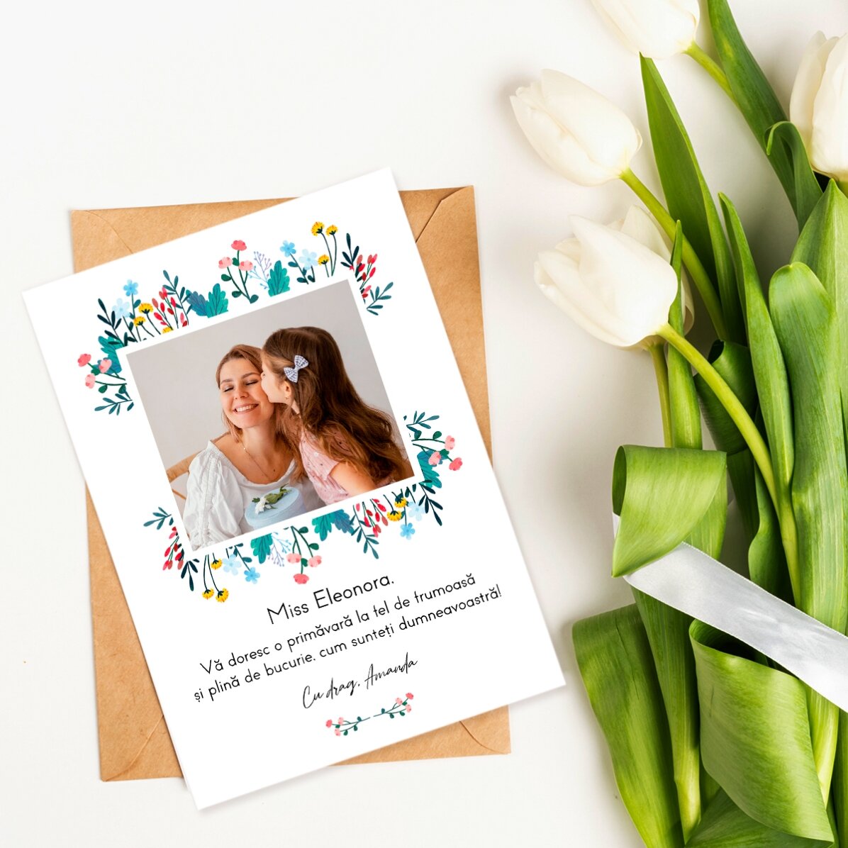 Tarjeta personalizada con una foto y un mensaje primaveral