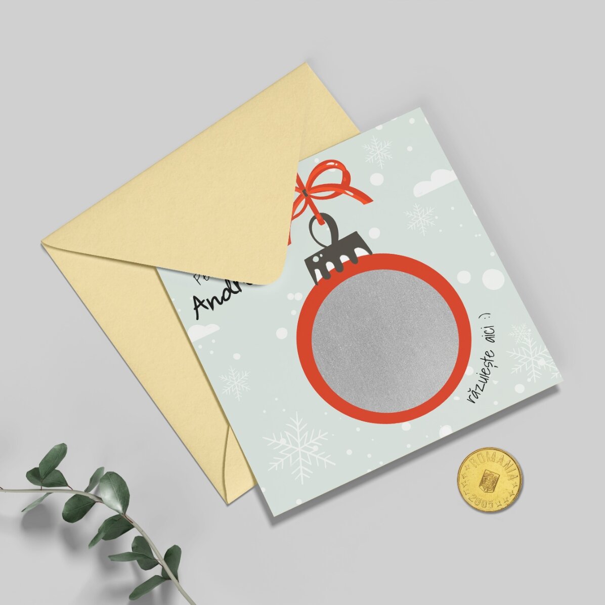 Tarjeta rasca y gana personalizada con mensaje navideño