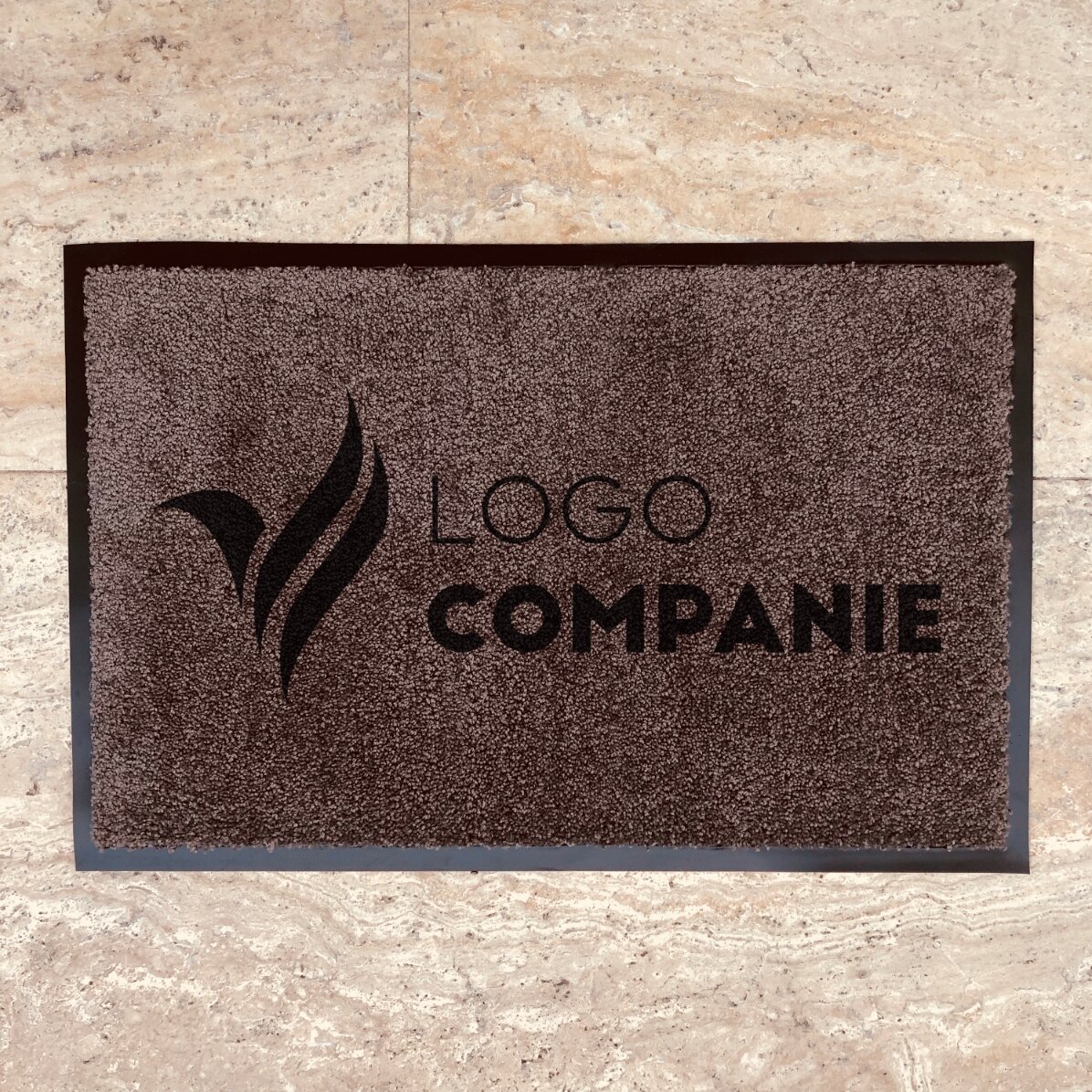 Alfombra de entrada para interior personalizada con logotipo - Marrón oscuro