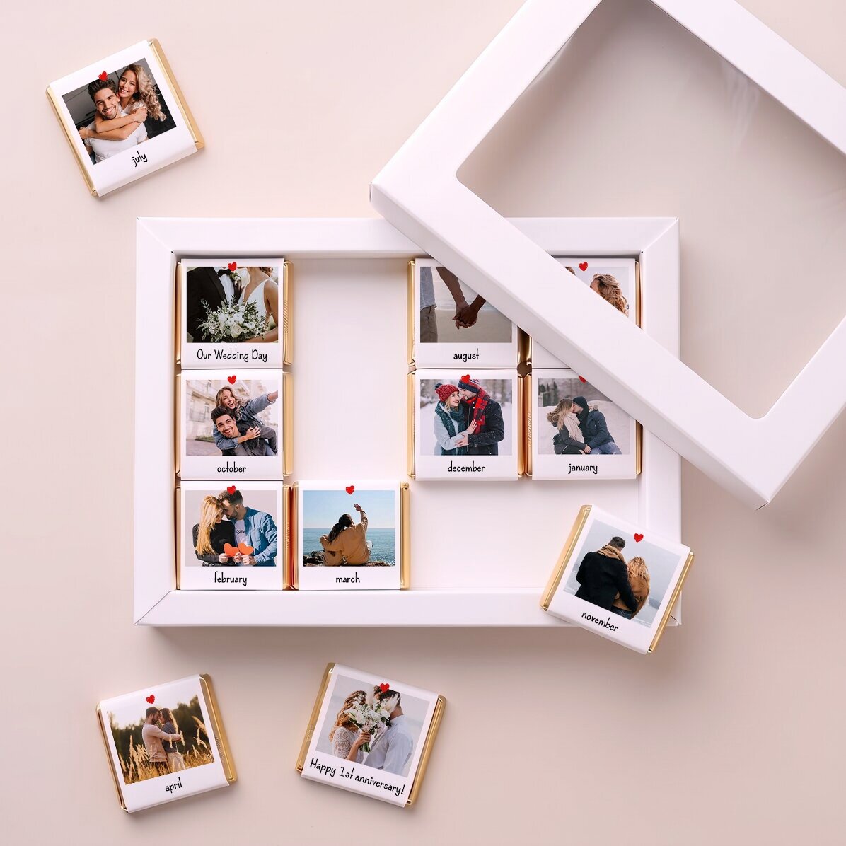 Caja de regalo con 12 minichocolates personalizados con fotos y mensajes - Our Story