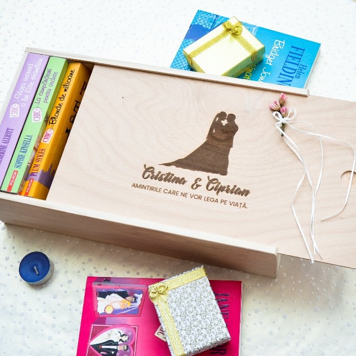 Caja de regalo personalizada de madera - Nuestros recuerdos