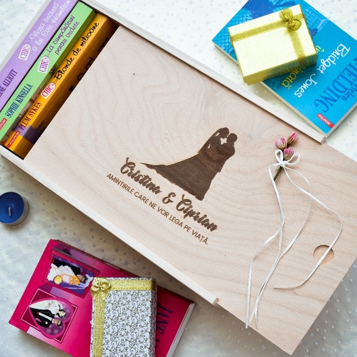 Caja de regalo personalizada de madera - Nuestros recuerdos