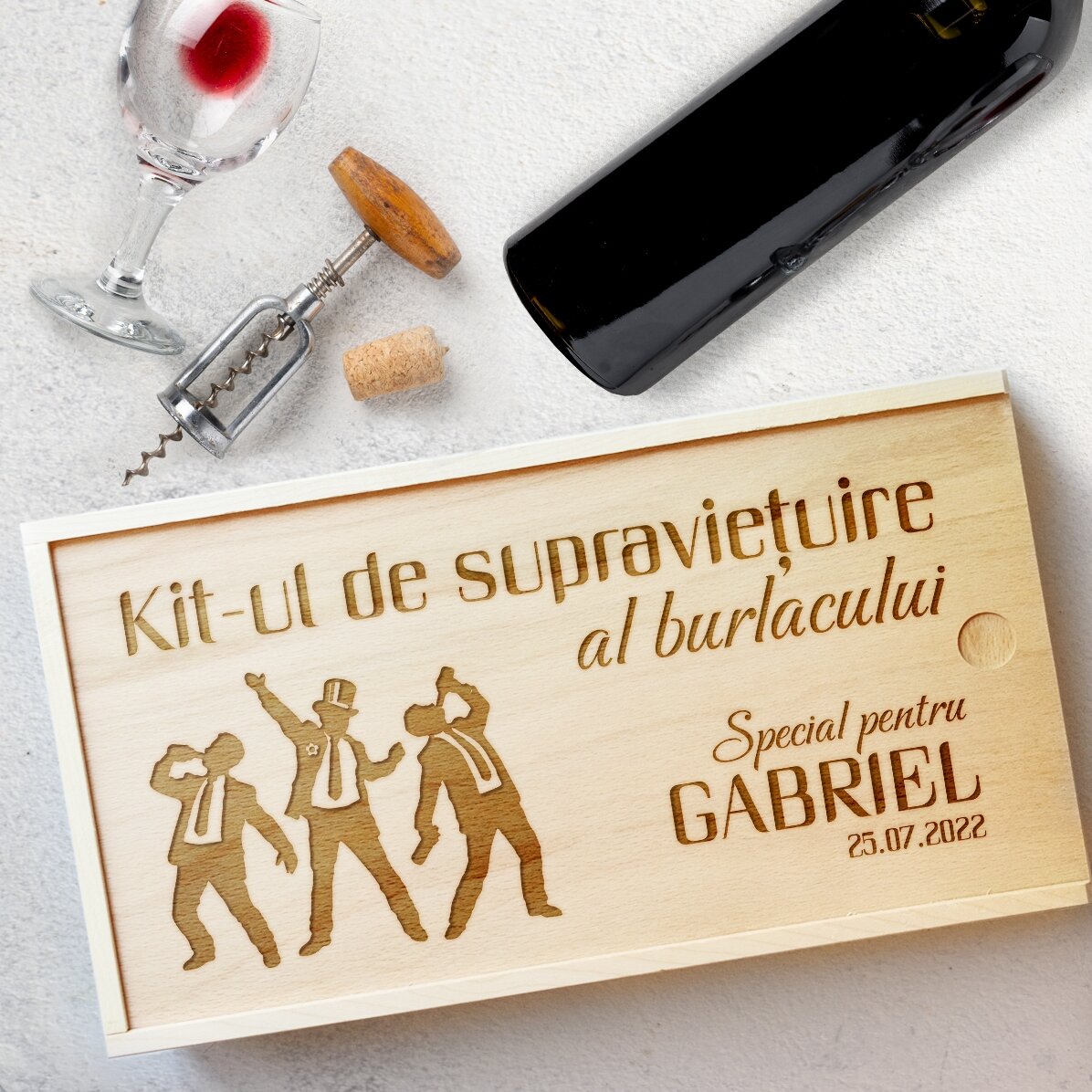 Caja de regalo personalizada de madera con mensaje - Kit de supervivencia para la despedida de solte