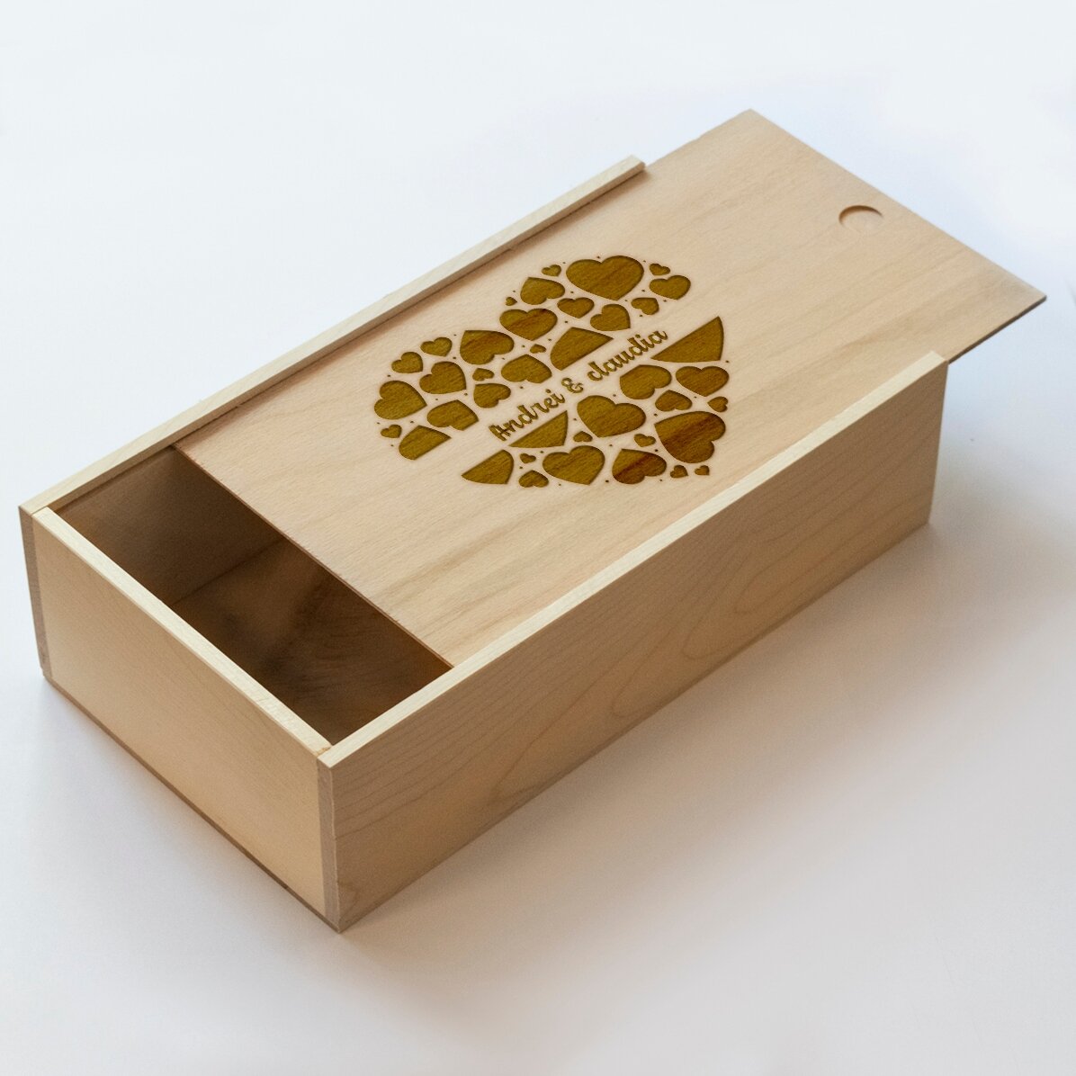 Caja de regalo personalizada de madera con vuestros nombres