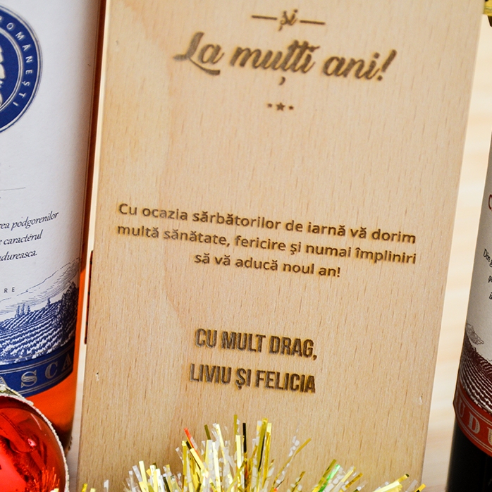 Caja de vino personalizada: ¡Feliz Navidad y próspero Año Nuevo!