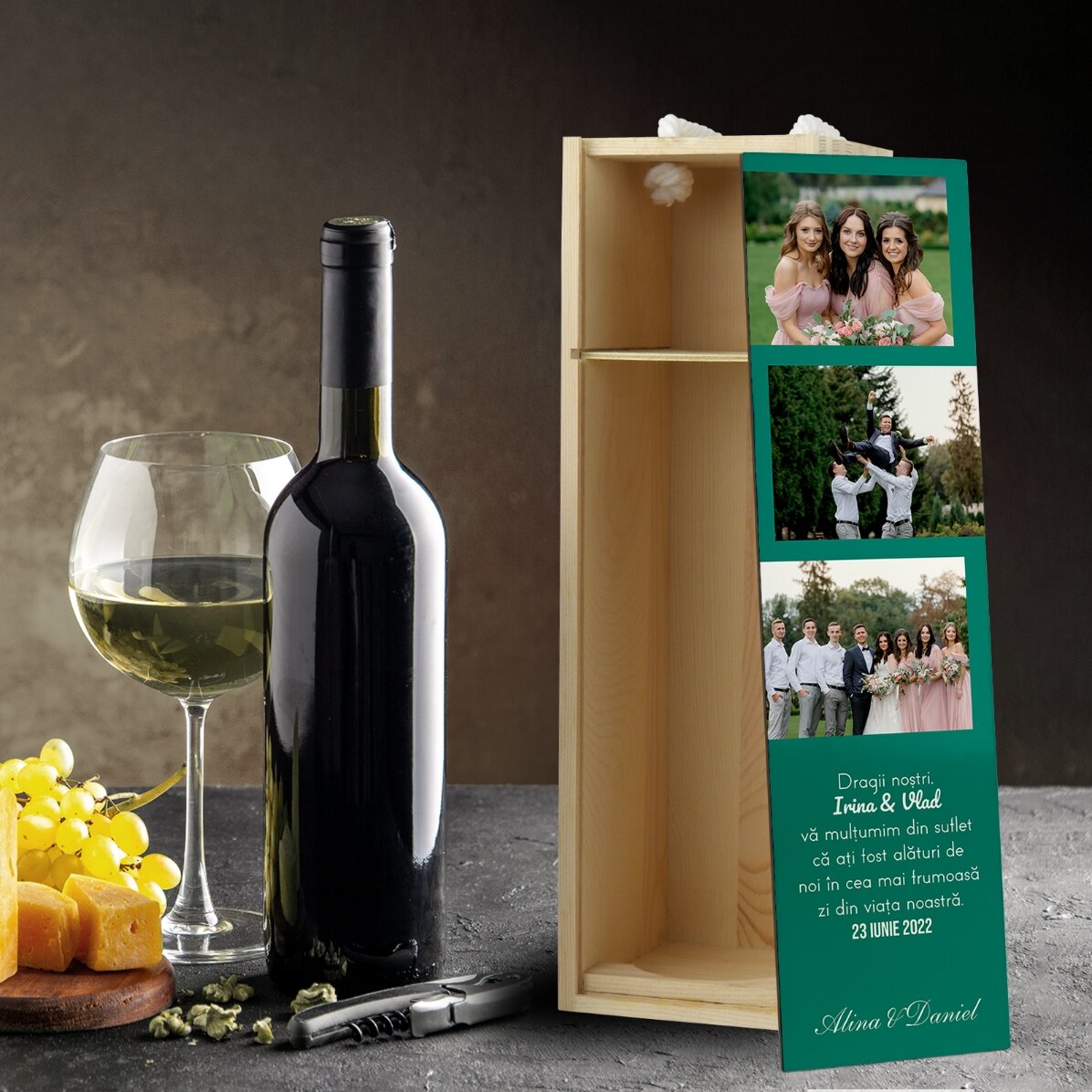 Caja de vino personalizada con 3 fotos y un texto para tus seres queridos