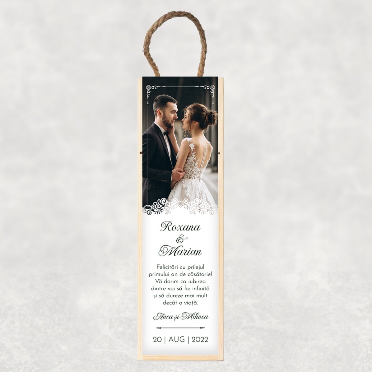 Caja de vino personalizada con foto y texto - Aniversario de boda