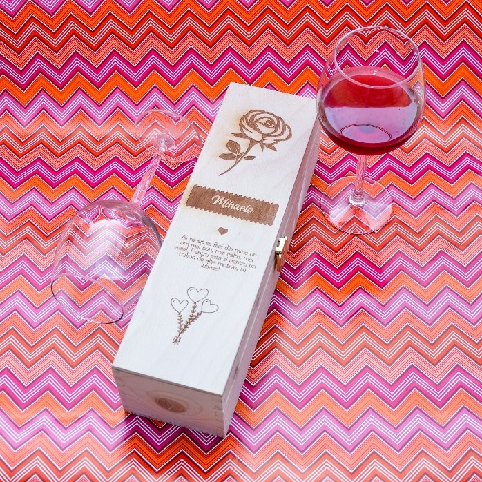 Caja de vino personalizada - La rosa del amor