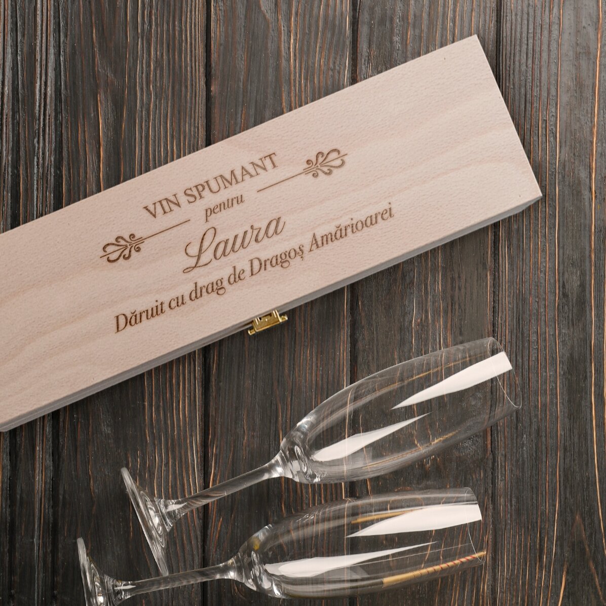 Caja de vino espumoso personalizada con texto - Elegance