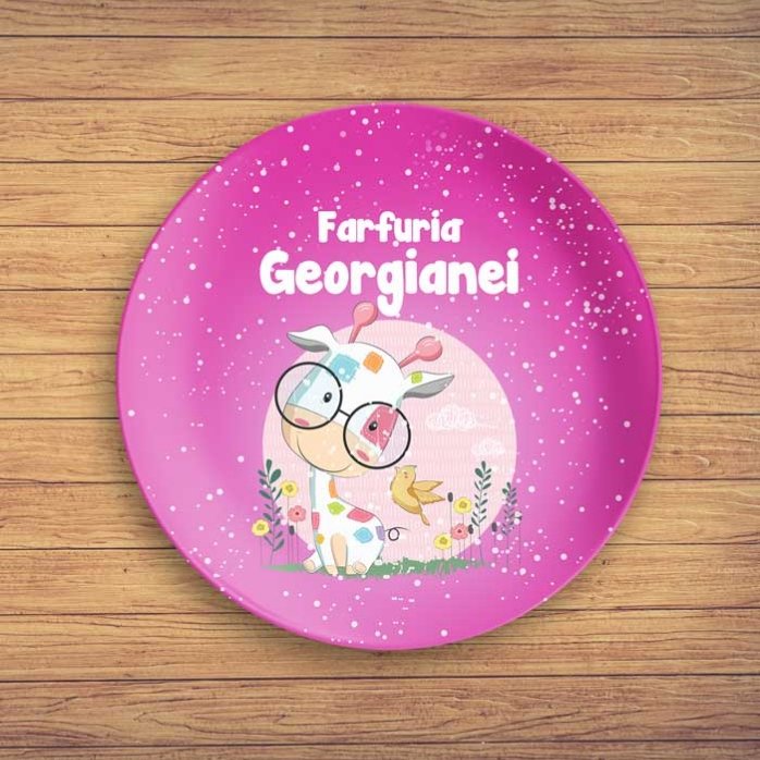 Plato rosa personalizado con texto