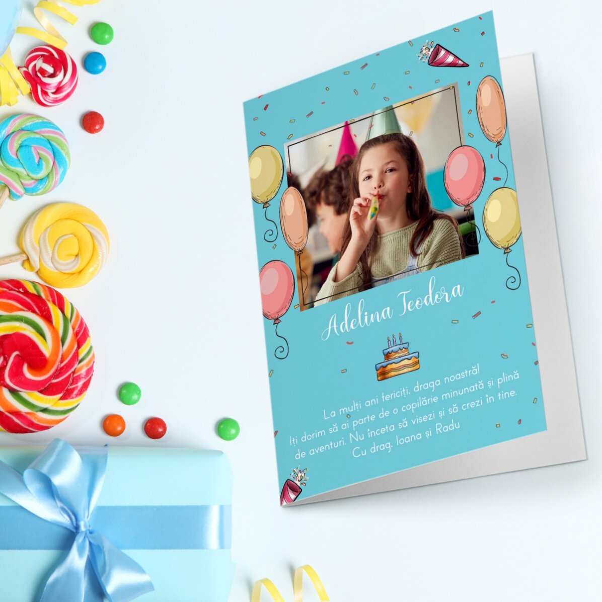 Tarjeta de felicitación personalizada con una foto y un texto - ¡Feliz cumpleaños!
