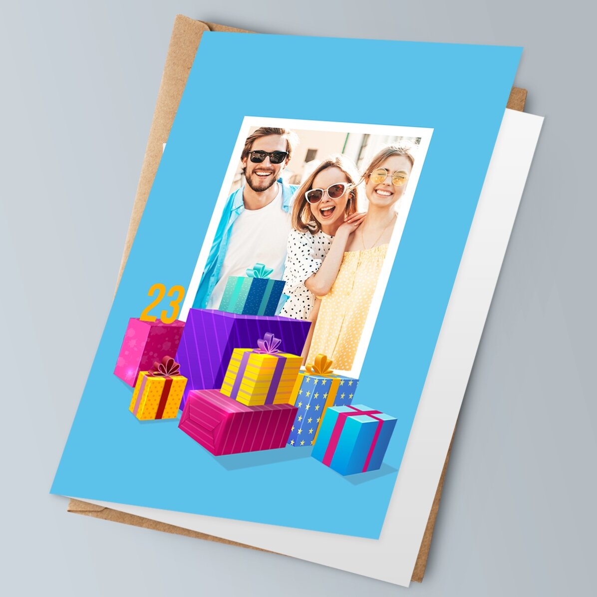 Tarjeta de felicitación personalizada con foto, texto y código QR - Feliz cumpleaños