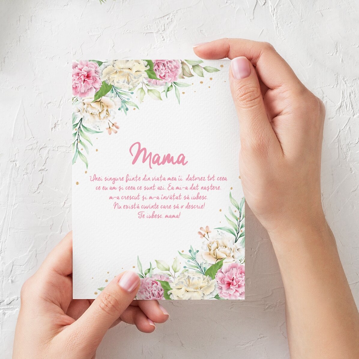 Tarjeta de felicitación personalizada con texto: «Te quiero, mamá»