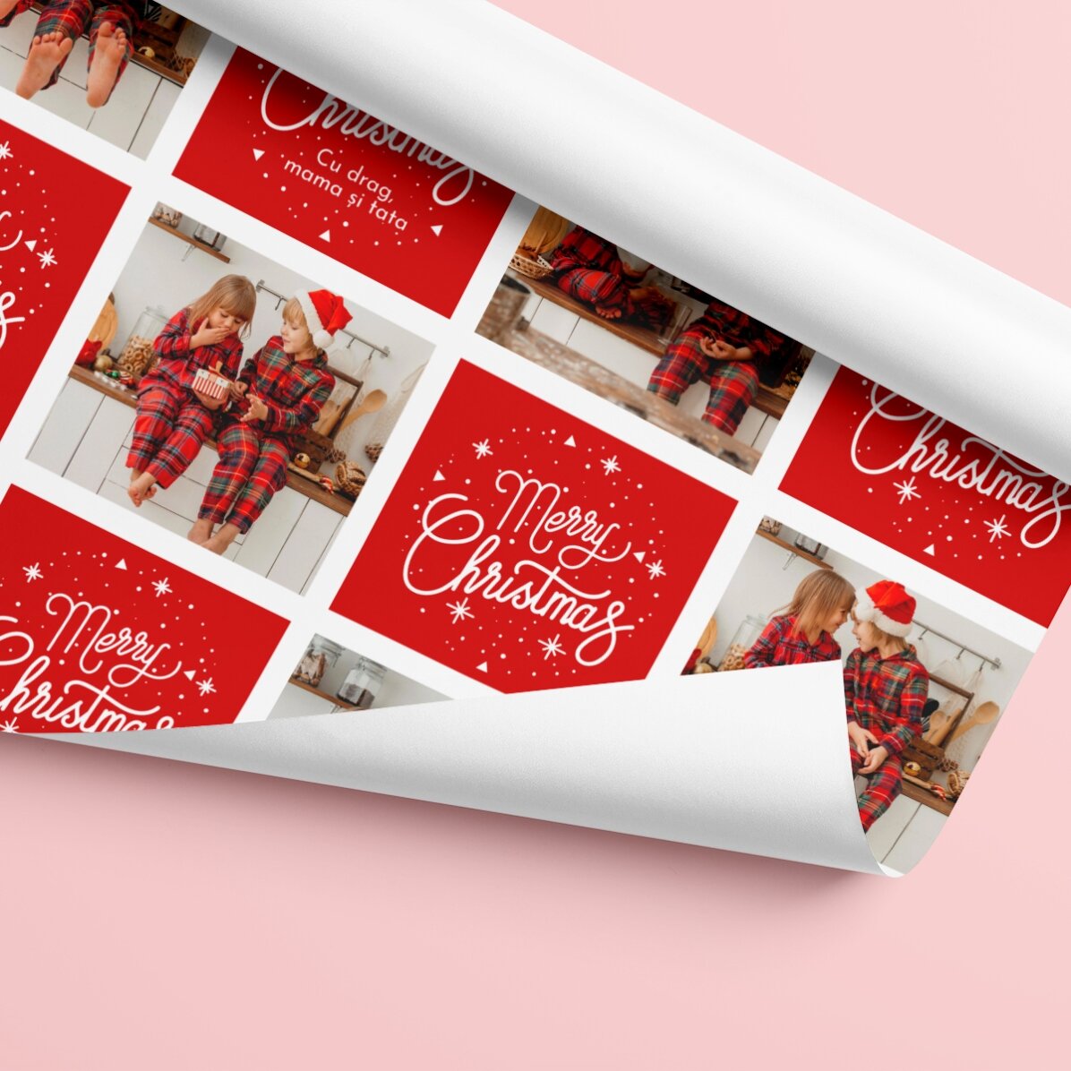 Papel de regalo personalizado con 12 fotos y texto: Cuadraditos y mensajes navideños