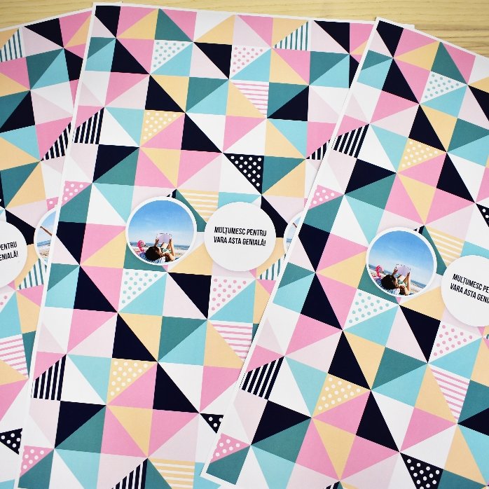 Papel de regalo personalizado con 2 fotos y texto