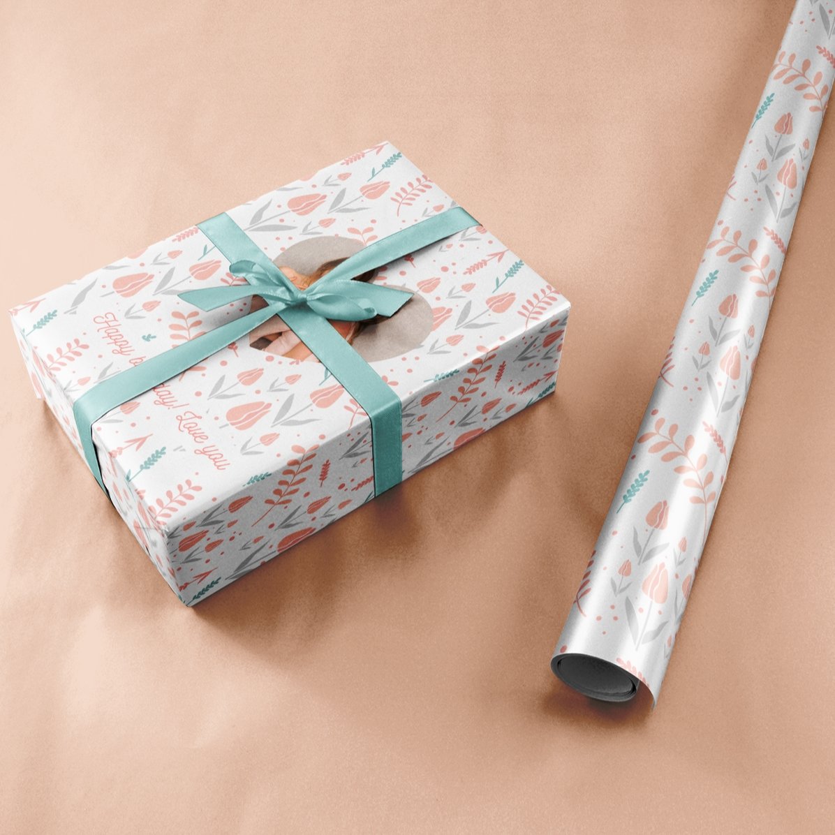 Papel de regalo personalizado con una foto y un texto - Spring