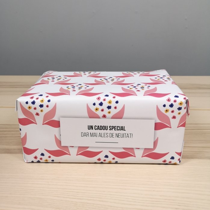 Papel de regalo personalizado con texto - Floricele