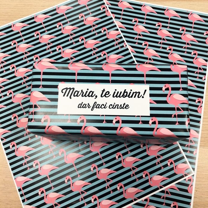 Papel de regalo personalizado - diseño de flamenco, con texto enmarcado