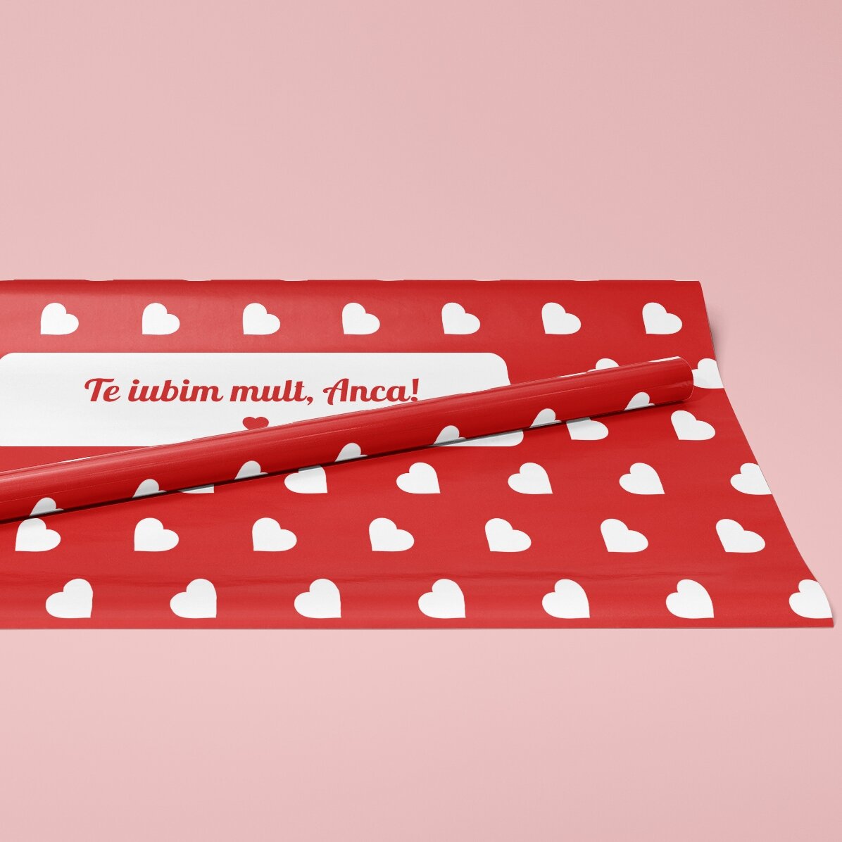 Papel de regalo personalizado - diseño de corazoncitos