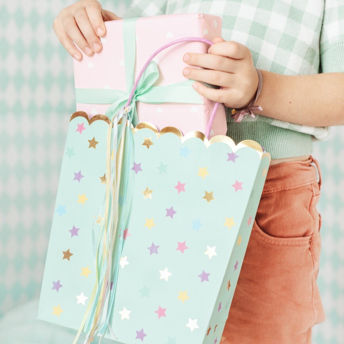 Papel de regalo - surtido de colores