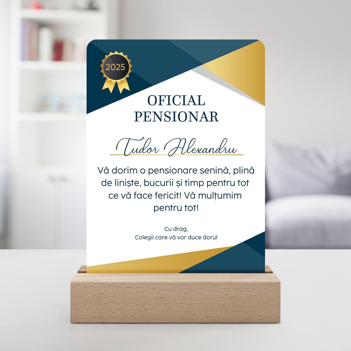 Lámpara LED de noche personalizada con texto - «Oficial jubilado»